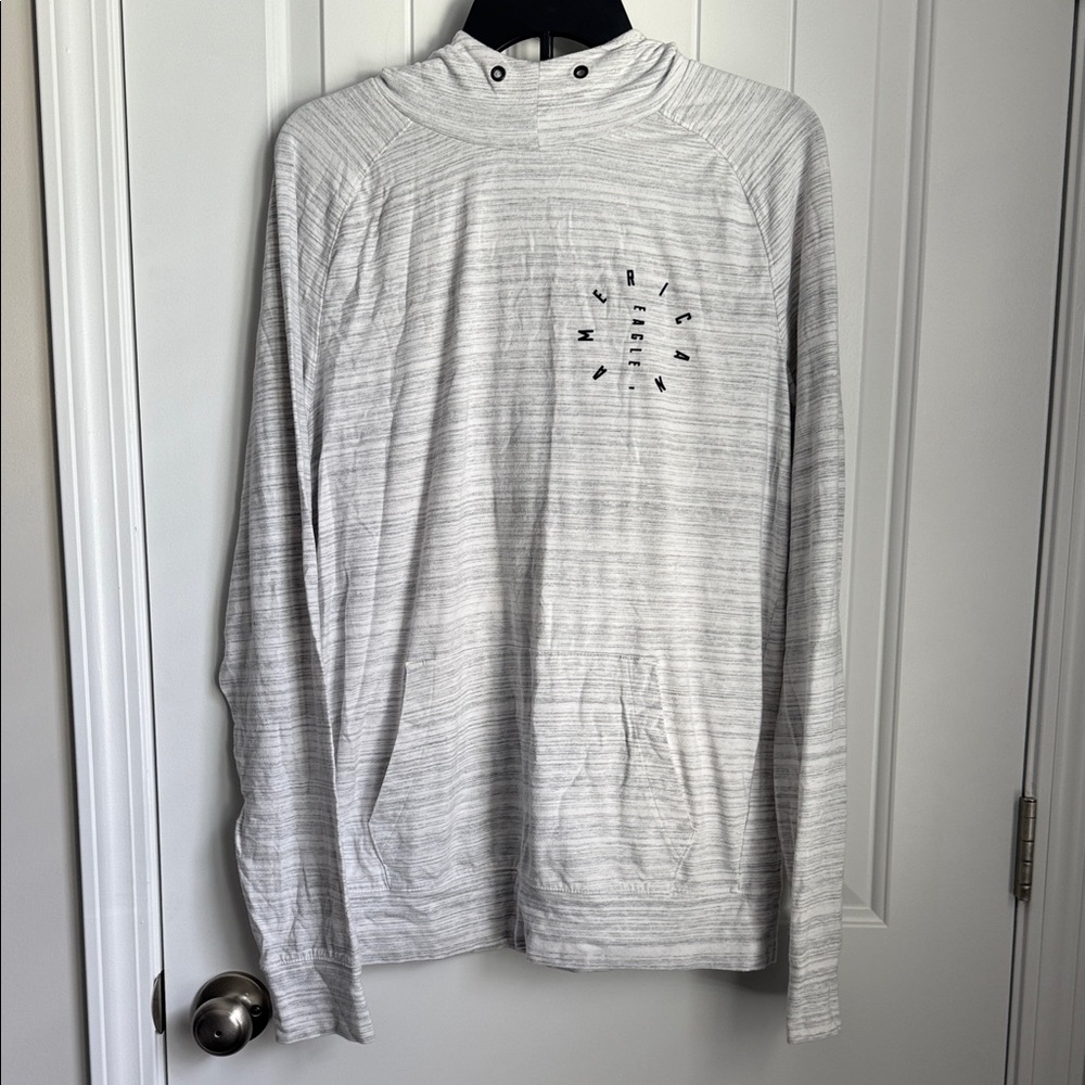 American Eagle Outfitters Light Gray Striped Tee